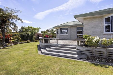 Photo of property in 281 Waihi Road, Hawera, 4673