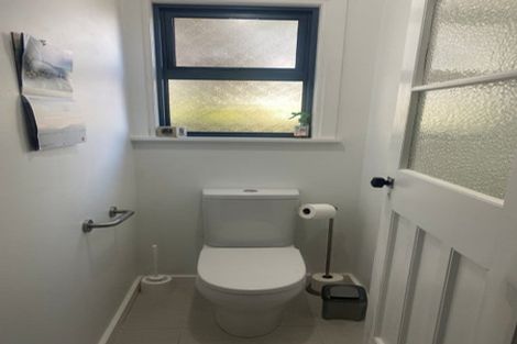 Photo of property in 37 Park Road, West End, Palmerston North, 4412