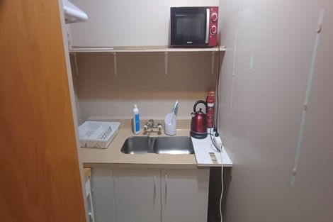 Photo of property in 37 Dominica Crescent, Grenada Village, Wellington, 6037
