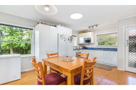 Photo of property in 34 Levesque Street, Birkdale, Auckland, 0626