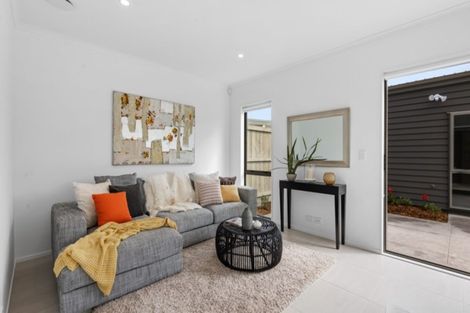 Photo of property in 94 Te Napi Drive, Takanini, 2112