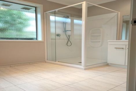 Photo of property in 4 Alloway Street, Westgate, Auckland, 0614