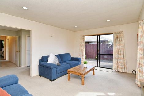 Photo of property in 1/54 Ben Nevis Drive, Broomfield, Christchurch, 8042