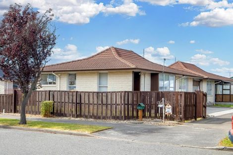 Photo of property in 57 Sarabande Avenue, Redwood, Christchurch, 8051