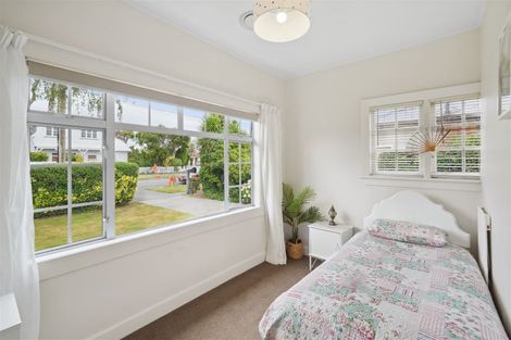 Photo of property in 10 Garnett Avenue, Spreydon, Christchurch, 8024