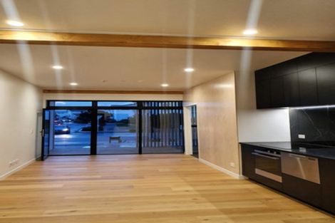 Photo of property in 3/167 Hobsonville Point Road, Hobsonville, Auckland, 0616