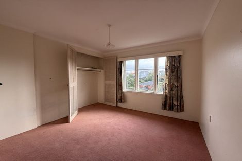 Photo of property in 90 Donald Street, Karori, Wellington, 6012