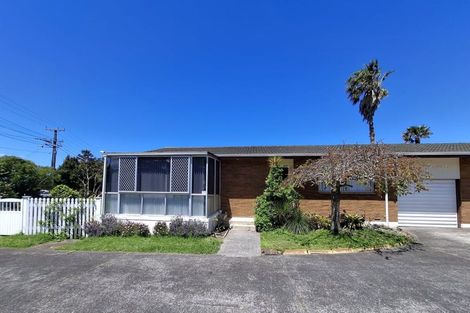 Photo of property in 1/5 Tobruk Crescent, Milford, Auckland, 0620