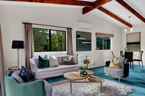 Photo of property in 38 Eyre Street, Henderson, Auckland, 0612