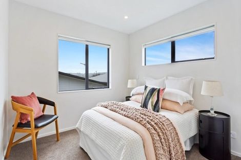 Photo of property in 15 Aquamarine Road, Rosehill, 2113