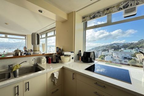 Photo of property in Jerningham Apartments, 20 Oriental Terrace, Oriental Bay, Wellington, 6011