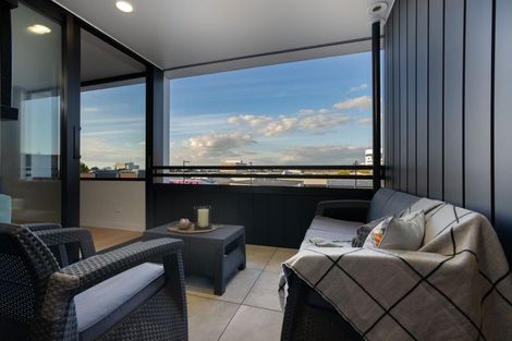 Photo of property in Parkhaven, 204/220u Tristram Street, Hamilton Central, Hamilton, 3204