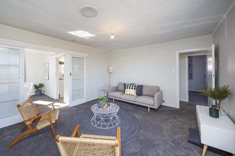 Photo of property in 10 Greenock Place, Awapuni, Palmerston North, 4412