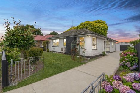 Photo of property in 51 Blankney Street, Hornby, Christchurch, 8042