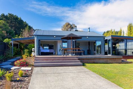 Photo of property in 48 Kotare Place, South Bay, Kaikoura, 7300