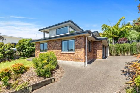 Photo of property in 18 Ko Place, Pyes Pa, Tauranga, 3112