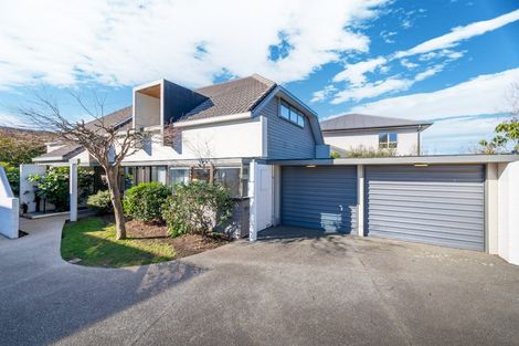 Photo of property in 17 Swanleigh Place, Ilam, Christchurch, 8041