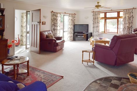 Photo of property in 2303 Lake Road, Frasertown, Wairoa, 4195