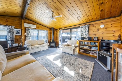 Photo of property in 97a Old Wairoa Road, Papakura, 2110