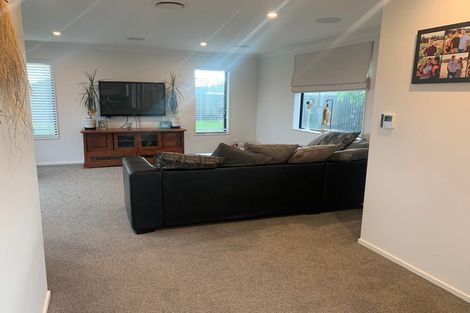 Photo of property in 9 Fearne Drive, Woodend, 7610