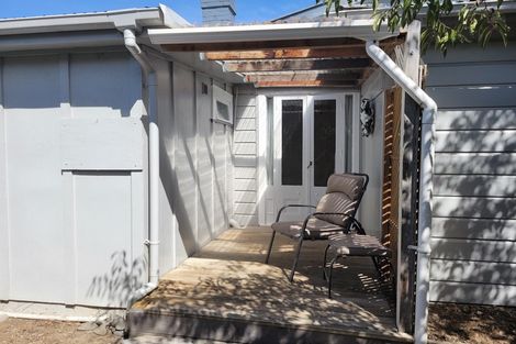 Photo of property in 8a Shanly Street, Waipawa, 4210