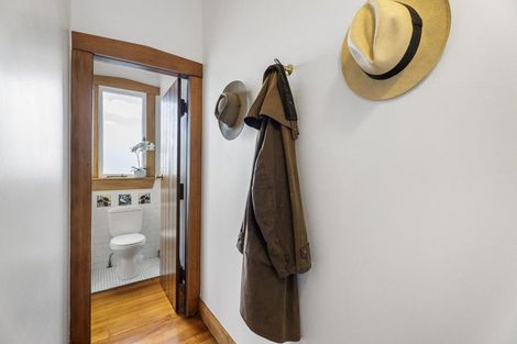 Photo of property in 2c Vipond Road, Stanmore Bay, Whangaparaoa, 0932