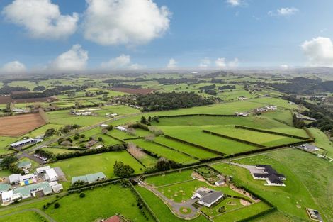 Photo of property in 467 Bald Hill Road, Waiuku, 2681