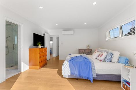 Photo of property in 9 Arahi Place, Rototuna North, Hamilton, 3210