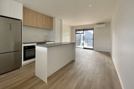 Photo of property in 91 Papatupu Way, Kumeu, 0810