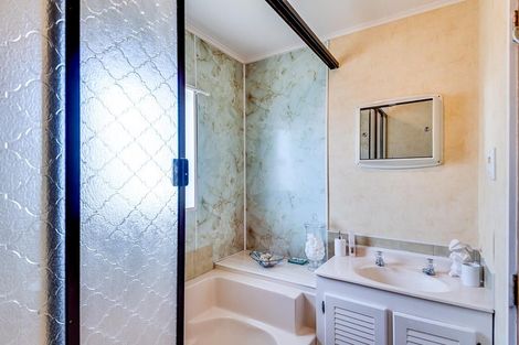 Photo of property in 4 Elliott Street, Taradale, Napier, 4112