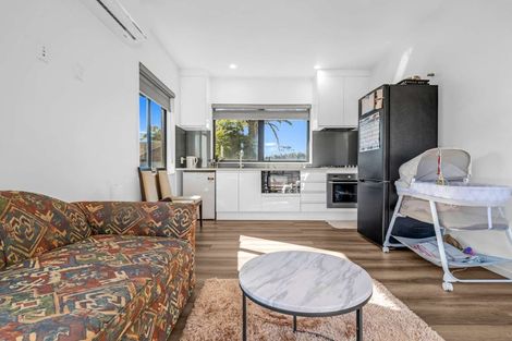 Photo of property in 43b Springs Road, Parakai, 0830