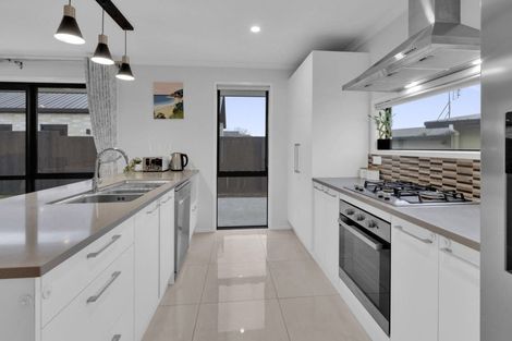 Photo of property in 15 Rangawhenua Street, Ngaruawahia, Hamilton, 3288