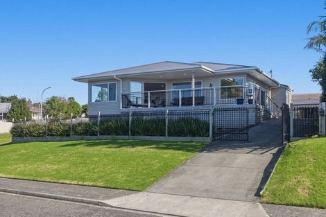 Photo of property in 51 Hampton Terrace, Parkvale, Tauranga, 3112