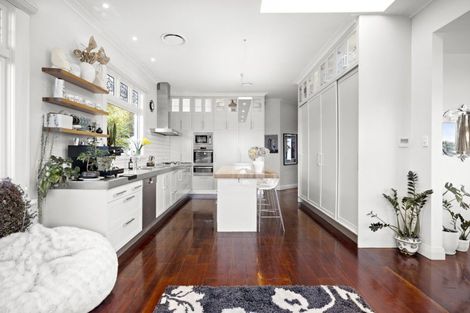 Photo of property in 39 Mills Road, Brooklyn, Wellington, 6021