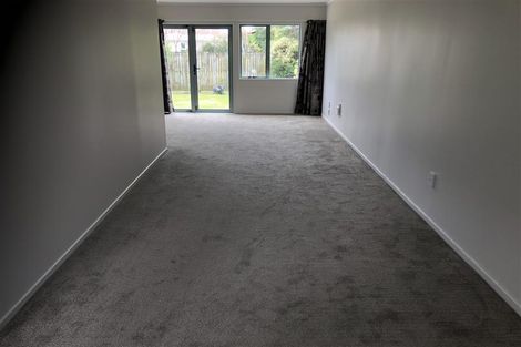 Photo of property in 1 Kona Crescent, Henderson, Auckland, 0610