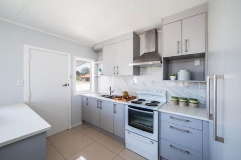 Photo of property in 54 Glen Road, Ranui, Auckland, 0612