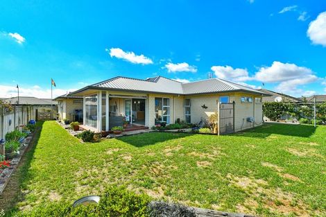 Photo of property in 15 Searle Drive, Patumahoe, Pukekohe, 2679