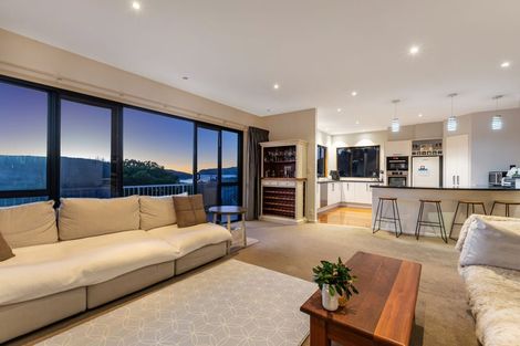 Photo of property in 8a Kiriwai Road, Paremata, Porirua, 5024