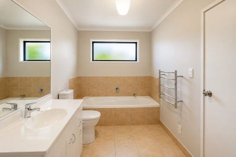 Photo of property in 123a George Street, Tuakau, 2121