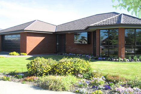 Photo of property in 17 Mounter Avenue, Northwood, Christchurch, 8051