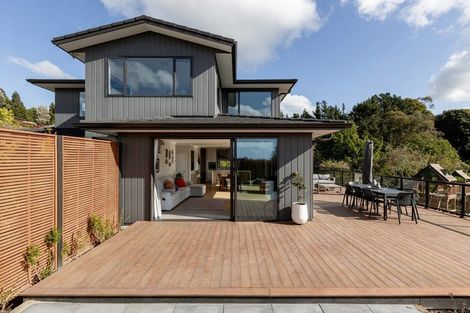 Photo of property in 4r Estates Terrace, Welcome Bay, Tauranga, 3175