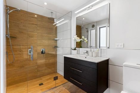 Photo of property in 26b Cashmere Avenue, Khandallah, Wellington, 6035