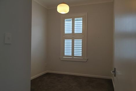 Photo of property in 40 Rua Street, Lyall Bay, Wellington, 6022