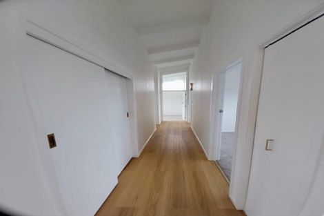 Photo of property in 3 Hartley Terrace, Massey, Auckland, 0614