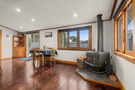 Photo of property in 143 Featherston Street, Palmerston North, 4410