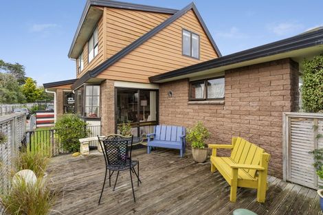 Photo of property in 18 Bell Street, Otaki, 5512