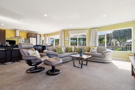 Photo of property in 123 Butcher Road, Pukekohe, 2120