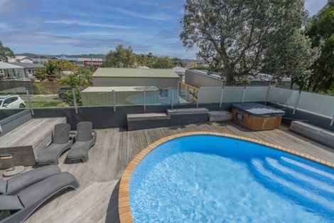 Photo of property in 8u1e The Esplanade, Whitianga, 3510
