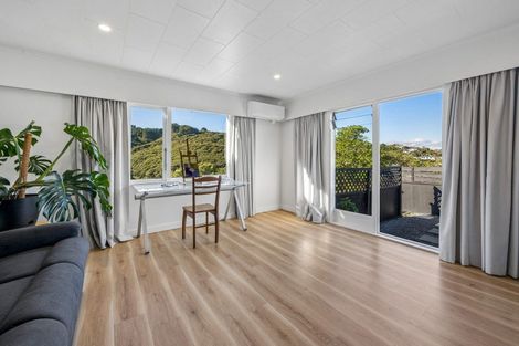 Photo of property in 40 Gordon Road, Plimmerton, Porirua, 5026