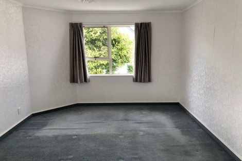 Photo of property in 3 Cambridge Terrace, Taradale, Napier, 4112